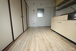 JR山陽本線 河内駅 12.2kmの賃貸マンション 4階3DKのリビング/ダイニング