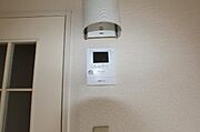 カメラ付インターホン