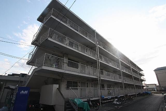 3 / 20