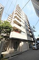 大阪府大阪市西区京町堀3丁目8-8（賃貸マンション2LDK・7階・51.04㎡） その1