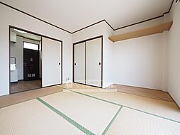 コスモタウン　Ｅ棟 202 2階1Kのリビング/ダイニング