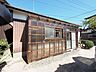 室内：屋根付きテラス