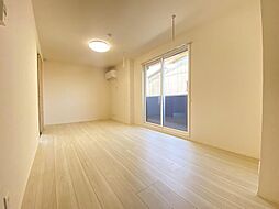 ロイヤルタウン日の出 205 2階1LDKのリビング/ダイニング