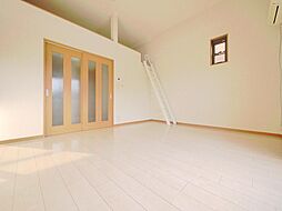 ビオス巨勢 202 2階1Kのリビング/ダイニング