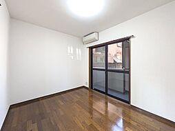 メインステージ中野坂上 107 1階ワンルームのリビング/ダイニング