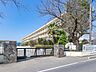 周辺：所沢市立南陵中学校　364ｍ「中学校まで徒歩圏内で通学も安心。周辺は落ち着いた住宅街が広がり、部活動や学校行事にも通いやすい環境です」