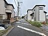 外観：前面道路幅員約5.8ｍ！車通りはあまりないので、車の出し入れはさほど困らないと思います！