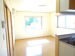 サンパティックＭ A102 1階2LDKのリビング/ダイニング