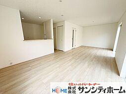 リビング/ダイニングの画像