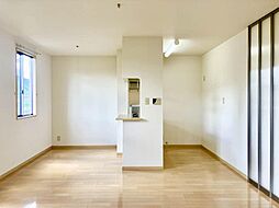 シャーメゾン津山　Ｃ棟 101 1階1LDKのリビング/ダイニング