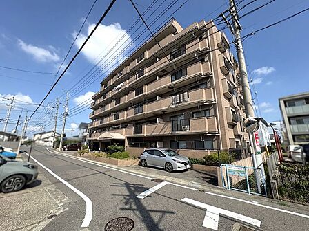 名鉄本線「今伊勢」駅徒歩約16分!即時入居が可能なマンションです☆
