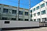 周辺：山田東中学校まで　1060m　徒歩約14分●地下鉄／名鉄「上小田井駅」徒歩約15分に位置する中学校。合唱、部活動が盛んで日本文化理解、国際理解や職場体験等の体験学習にも力を入れている。