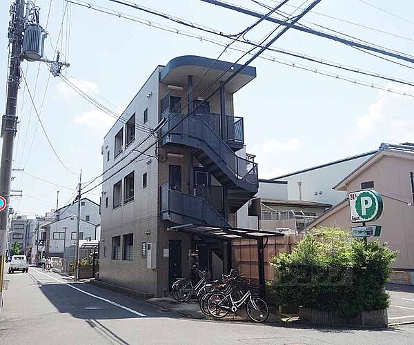 京都府京都市下京区西七条北衣田町(賃貸マンション1K・3階・17.64㎡)の写真 その1