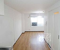 JR山陰本線 丹波口駅 徒歩8分の賃貸マンション 3階ワンルームのリビング/ダイニング