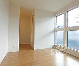 シルクメゾン岡崎 201 2階2SLDKのリビング/ダイニング