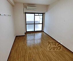 阪急京都本線 大宮駅 徒歩1分の賃貸マンション 6階1Kのリビング/ダイニング