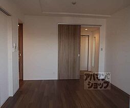 JR東海道・山陽本線 京都駅 徒歩15分の賃貸マンション 4階1LDKのリビング/ダイニング