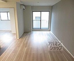 JR山陰本線 円町駅 徒歩7分の賃貸アパート 2階1LDKのリビング/ダイニング