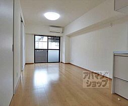 京都市営烏丸線 国際会館駅 徒歩7分の賃貸マンション 2階2LDKのリビング/ダイニング