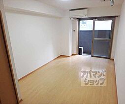 京都市営烏丸線 今出川駅 徒歩30分の賃貸マンション 1階1Kのリビング/ダイニング