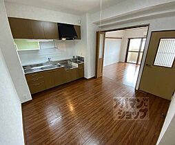 京都地下鉄東西線 西大路御池駅 徒歩10分の賃貸マンション 4階3LDKのリビング/ダイニング