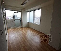 JR山陰本線 丹波口駅 徒歩7分の賃貸マンション 4階1Kのリビング/ダイニング