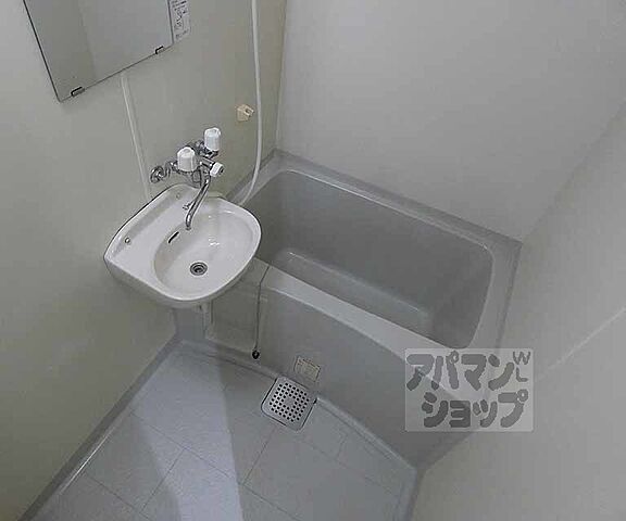 浴室