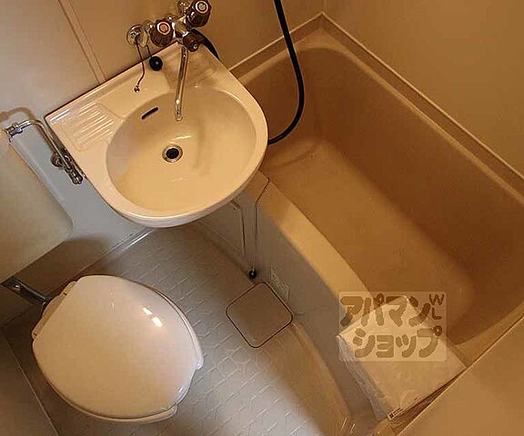 浴室