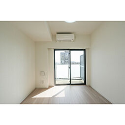 Ｌａ　Ｄｏｕｃｅｕｒ川崎I 0705 7階1Kのリビング/ダイニング