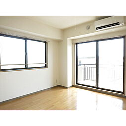 スカイアメッセ 202