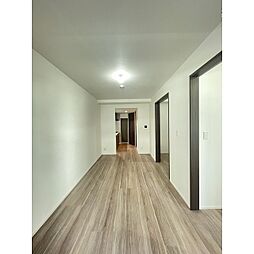 コンフォリア・リヴ南品川 0802 8階2LDKのリビング/ダイニング