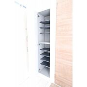 シューズボックス