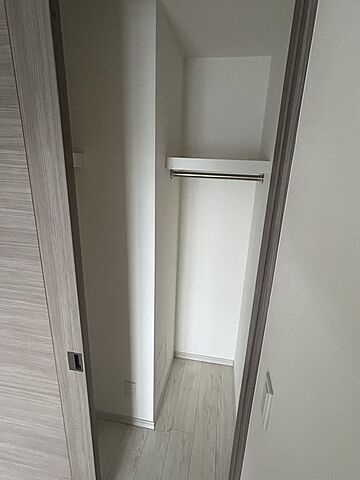 収納 サンメゾン目白高田 9階/-