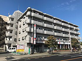 マルク新所沢  ｜ 埼玉県所沢市緑町4丁目（賃貸マンション3LDK・2階・68.70㎡） その1