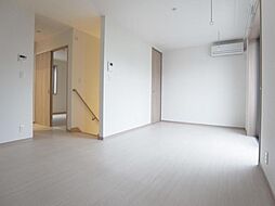 サンモール三郷 2階1LDKのリビング/ダイニング