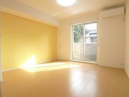 サニーグランツ・Ｂ 1階ワンルームのリビング/ダイニング