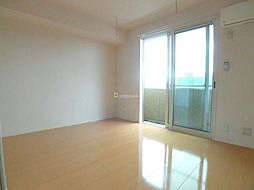 プロスパー八潮 3階1LDKのリビング/ダイニング