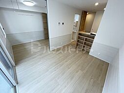 ラインハット 3階1LDKのリビング/ダイニング