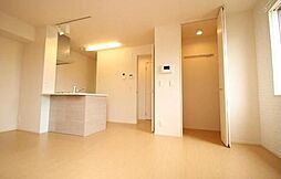 カロン 1階ワンルームのリビング/ダイニング