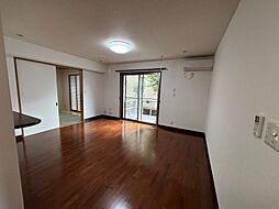 シャーメゾンK 1 1階3LDKのリビング/ダイニング