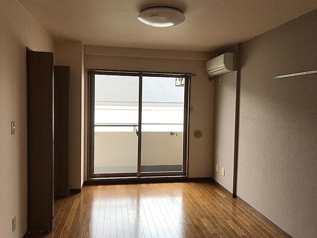 寝室