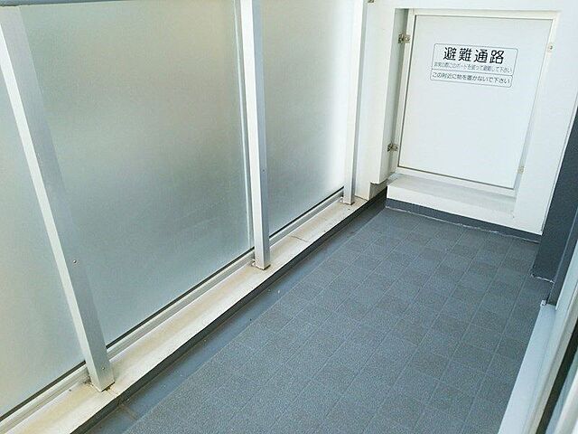 バルコニー
