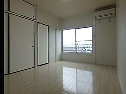 ブルースカイ石井 B棟 1階1DKのリビング/ダイニング