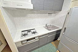 2階部分、3方角部屋住戸の4LDK!
