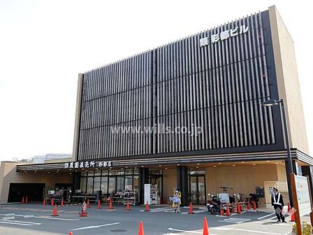 類農園直売所(彩都店)の外観