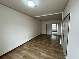 クイーンズヒル常盤平I 306 3階2LDKの室内