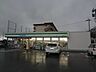 周辺：ファミリーマート茶売町店（704m）