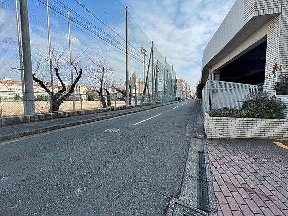 南小倉駅まで徒...