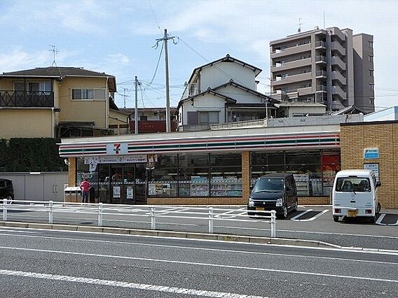 セブンイレブン...