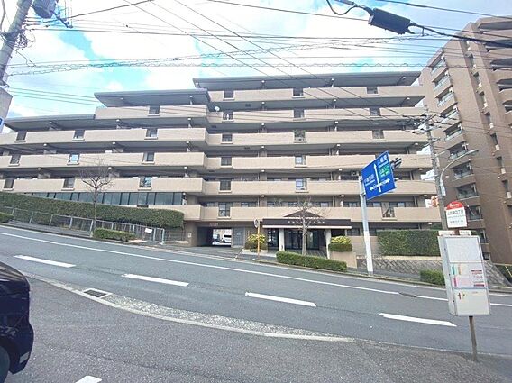 到津小学校　板...